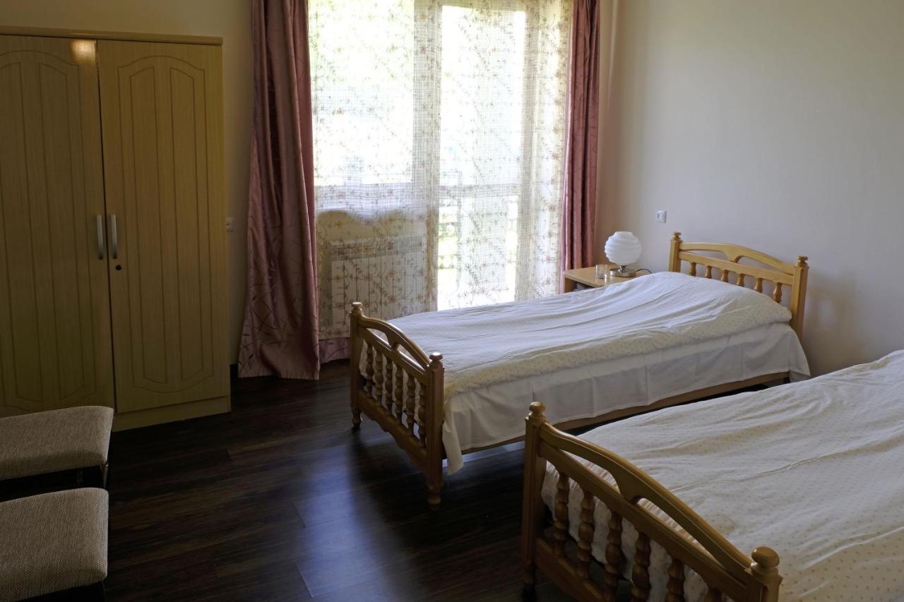 Chez Yvette Bed and Breakfast Garni Buitenkant foto